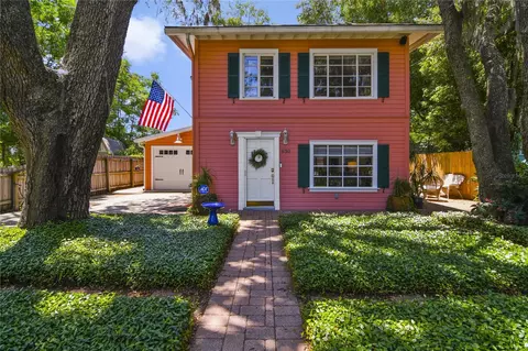 630 E 8th Ave, Mount Dora, FL 32757