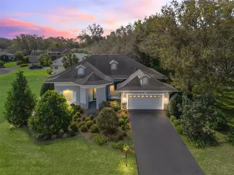 5144 Grove Mnr, Lady Lake, FL 32159
