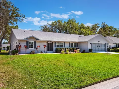 26800 Racquet Cir, Leesburg, FL 34748