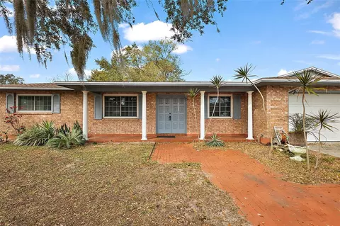 33311 Green Rd, Leesburg, FL 34788