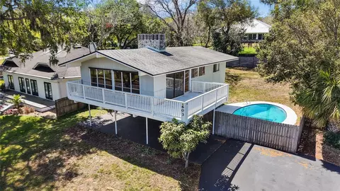 603 N Lakeshore Blvd, Howey In The Hills, FL 34737