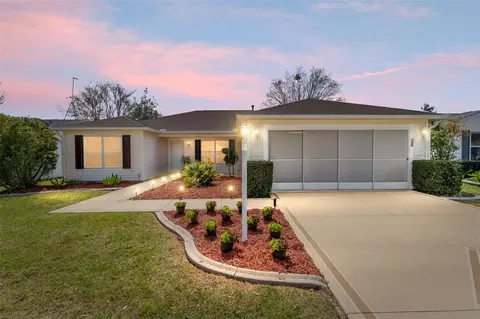 2712 Benavides Dr, The Villages, FL 32162