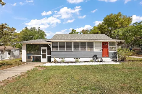 952 W Montrose St, Clermont, FL 34711