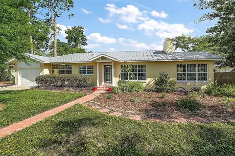 2301 Washington Rd, Mount Dora, FL 32757