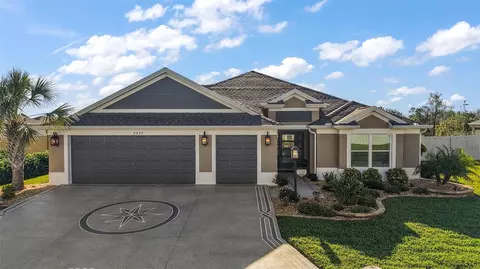 5557 Hawkins Dr, The Villages, FL 32163