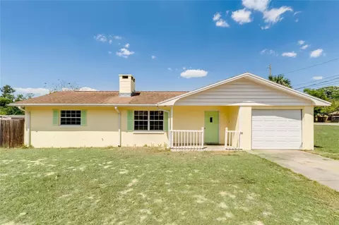 815 Mclain Ct, Tavares, FL 32778