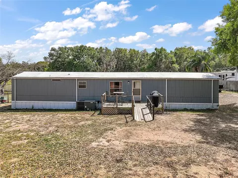 13716 Kansas Ave, Astatula, FL 34705