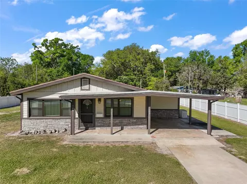 108 N West St, Bushnell, FL 33513