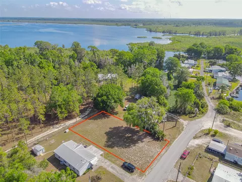 tbd Cr 486, Lake Panasoffkee, FL 33538
