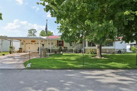 1901 Brookside Dr, Mount Dora, FL 32757