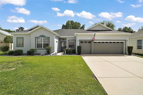 3800 Woodleaf Ct, Leesburg, FL 34748