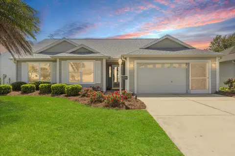 2204 Margarita Dr, The Villages, FL 32159