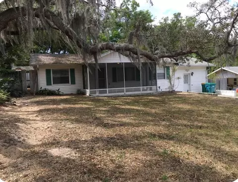 1070 Jasmine St, Clermont, FL 34711