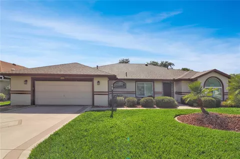 5408 Queen Victoria Dr, Leesburg, FL 34748