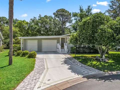 1105 Del Toro Dr, The Villages, FL 32159