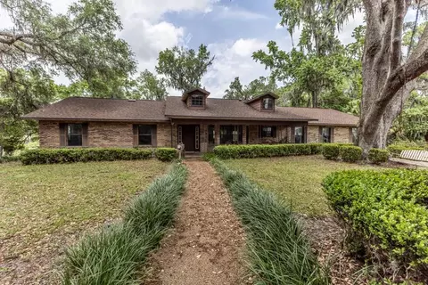 12196 NE 4th Pl, Oxford, FL 34484
