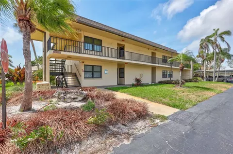 12300 Vonn Rd #1102, Largo, FL 33774