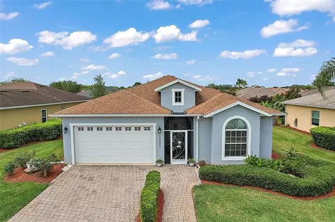10021 Lake Miona Way, Oxford, FL 34484