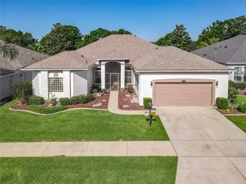 25523 Maurepas Ln, Leesburg, FL 34748