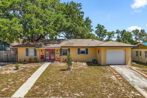 2252 Kent Rd, Deltona, FL 32738