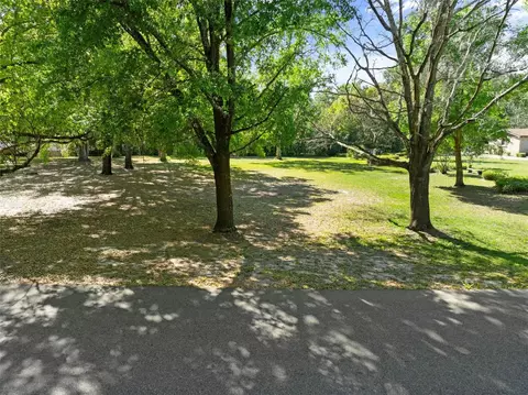3420 N Washington St, Zellwood, FL 32798