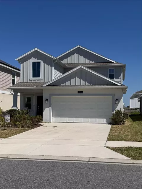 6846 Wilson Hammock Ave, Groveland, FL 34736