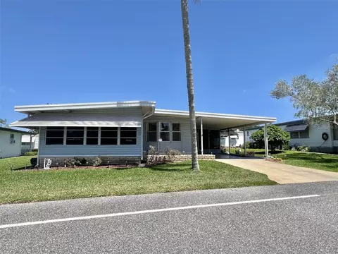 504 Hawthorne Blvd, Leesburg, FL 34748