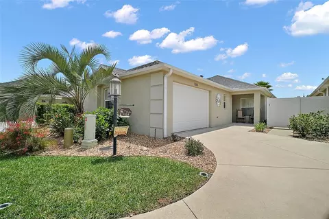 1084 Becker Ave, The Villages, FL 32163