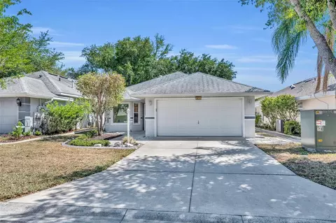 5614 King James Ave, Leesburg, FL 34748