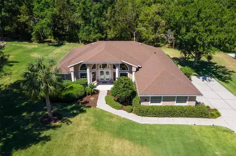 5306 Greens Dr, Lady Lake, FL 32159