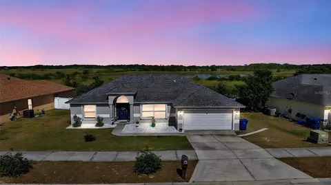 1017 Bluegrass Dr, Groveland, FL 34736