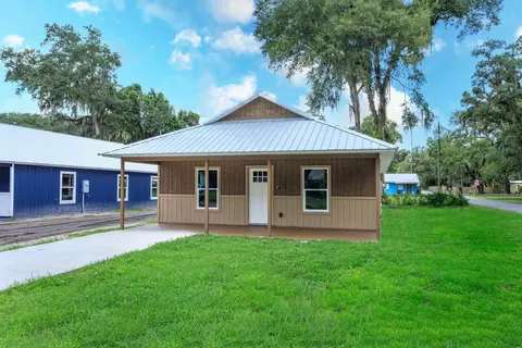 662 NW 9th Ave, Webster, FL 33597