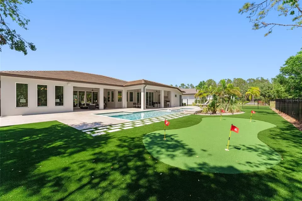 Exterior - 15500 Pendio Dr, Montverde, FL 34756 photo 11 of 18