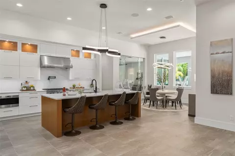 Kitchen - 15500 Pendio Dr, Montverde, FL 34756 photo 1 of 9