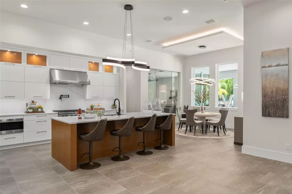 Kitchen - 15500 Pendio Dr, Montverde, FL 34756 photo 1 of 9