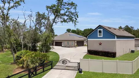 3055 Wolf Branch Rd, Mount Dora, FL 32757