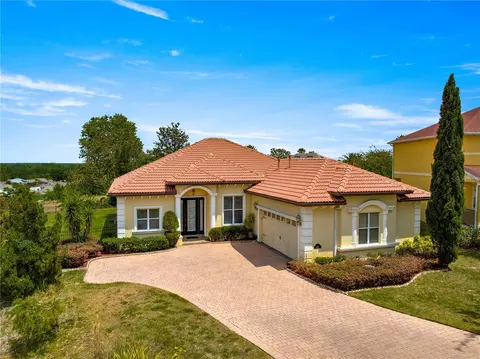 417 Crestrun Loop, Leesburg, FL 34748
