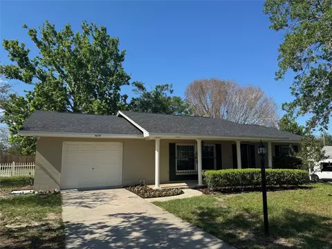 619 W Seminole Ave, Eustis, FL 32726