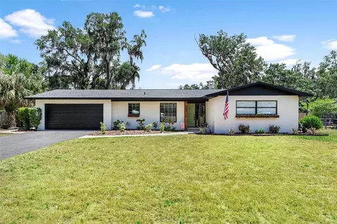 1016 Cottonwood St, Leesburg, FL 34748