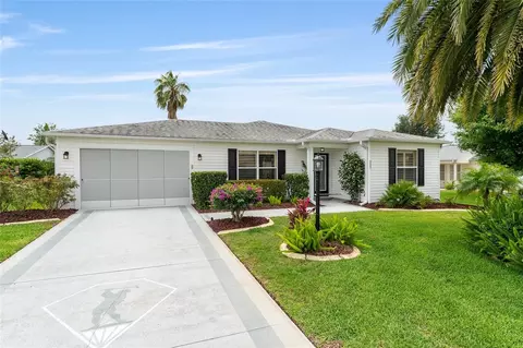 2022 Claudio Ln, The Villages, FL 32159