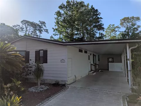 2871 Myakka River Rd, Tavares, FL 32778