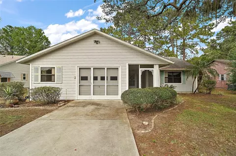 34 Gordon Ct, Leesburg, FL 34788