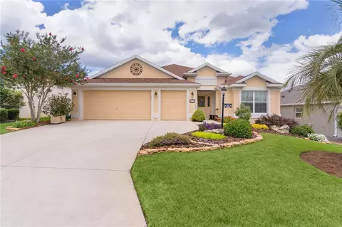 627 Leeds Pl, The Villages, FL 32162