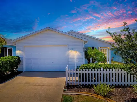 1722 Moreno Pl, The Villages, FL 32159