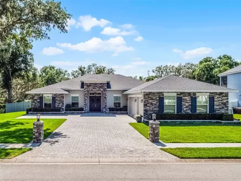9518 Mid Summer Ln, Leesburg, FL 34788