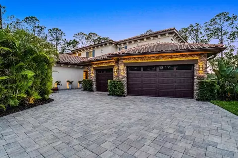 10122 Royal Island Ct, Orlando, FL 32836