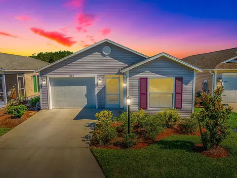 865 Conroe St, The Villages, FL 34762