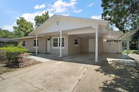 1805 Jefferson Dr, Mount Dora, FL 32757