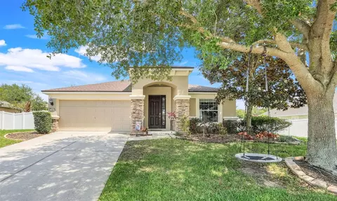 2889 Columbus Ave, Clermont, FL 34715