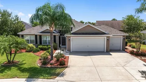 1910 Quiet Oak Ct, The Villages, FL 32162